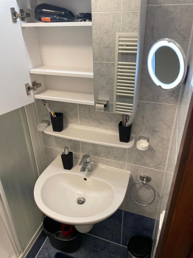 Gezellige Studio 1 Slaapkamer, 3Pers,Strand,Zee 50M Oostende Exteriör bild