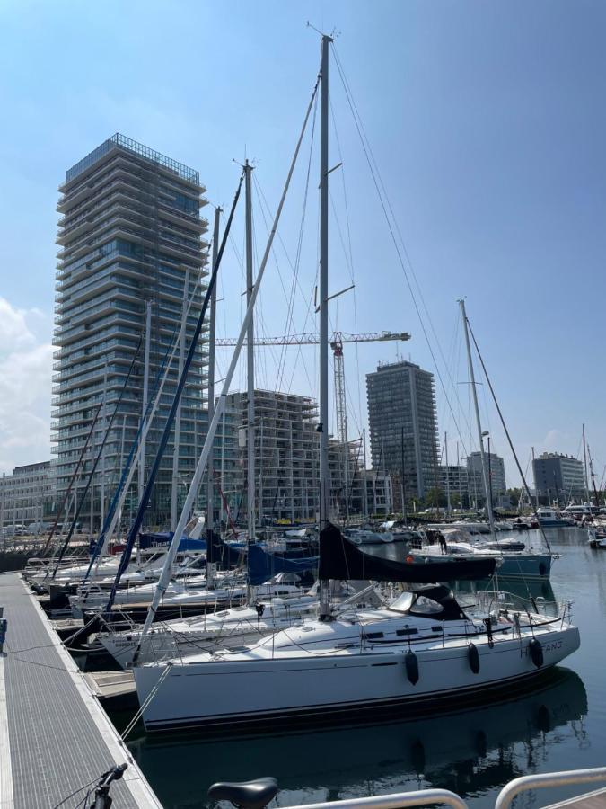 Gezellige Studio 1 Slaapkamer, 3Pers,Strand,Zee 50M Oostende Exteriör bild